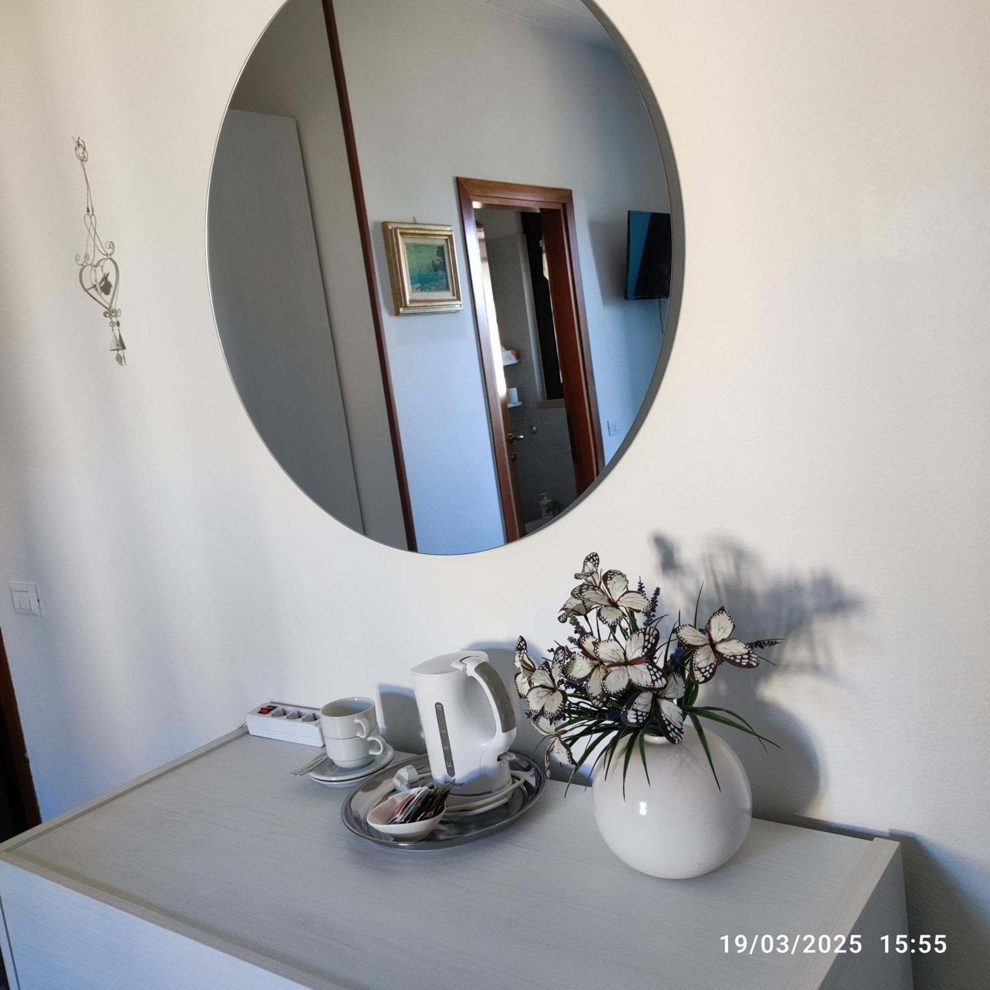 Casapatrizia B&B Σιρμιόνε Εξωτερικό φωτογραφία